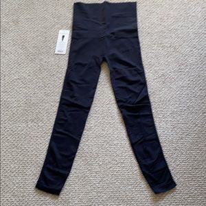 Belly Bandit, Mother Tucker Leggings, size M